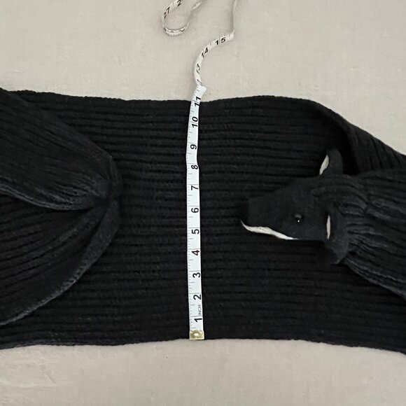 Scarf - handknit - wool - cute badger/dog with mouth closure - Picture 7 of 10